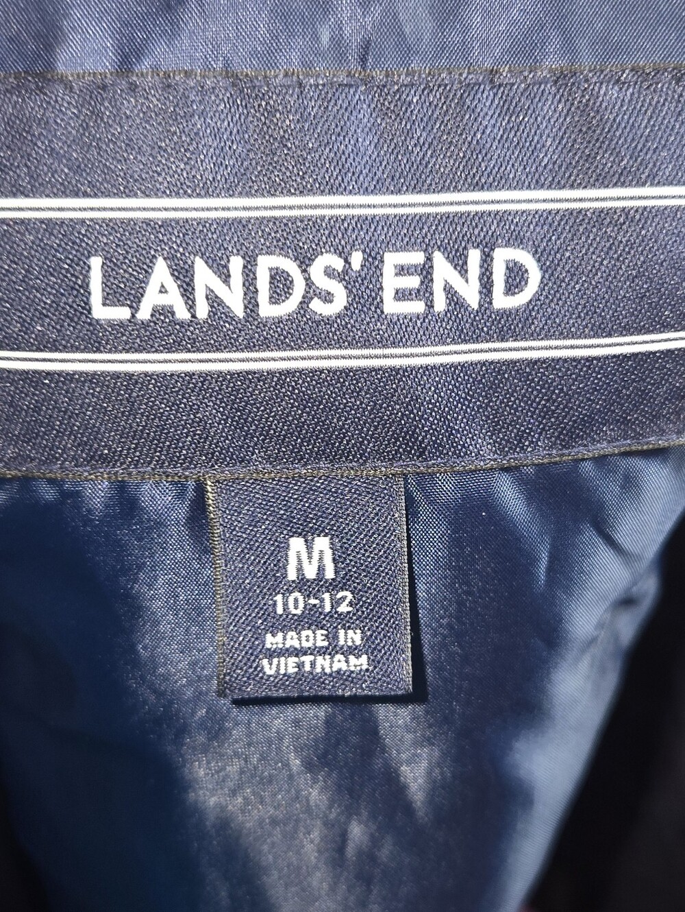 80% Down 20% Feather Fill Lands' End Red and Black Buffalo Check Puffer Vest - Picture 2 of 8